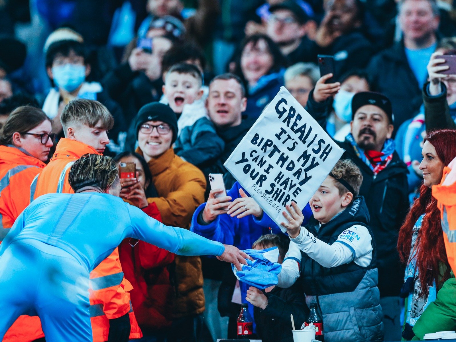 闻外租和出 闻外租和出